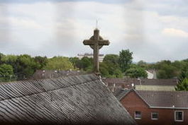 Marienstatue aus St.Hubertus, Flittard Rosenkranzmonat Oktober