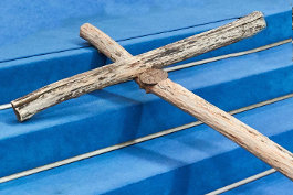 Marienstatue aus St.Hubertus, Flittard Rosenkranzmonat Oktober