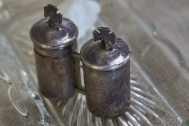 Marienstatue aus St.Hubertus, Flittard Rosenkranzmonat Oktober