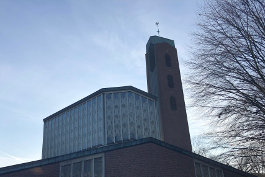 Marienstatue aus St.Hubertus, Flittard Rosenkranzmonat Oktober